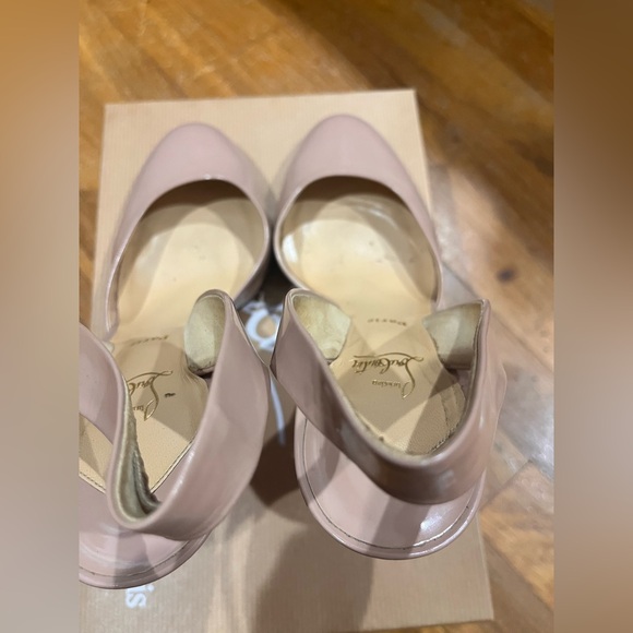 Christian Louboutin Picador 100 Patent Leather Slingback in Nude - Picture 7 of 10